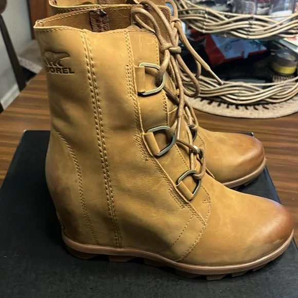 Sorel Joan of Arctic Wedge II Camel Brown women’s size 8/39 - Picture 3 of 10